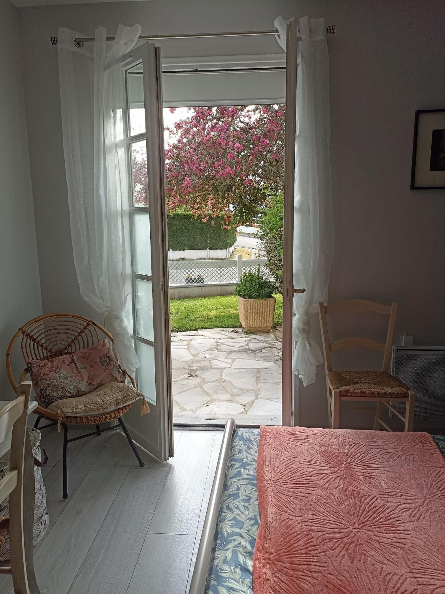 Entre 2 Chateaux Onzain Buitenkant foto